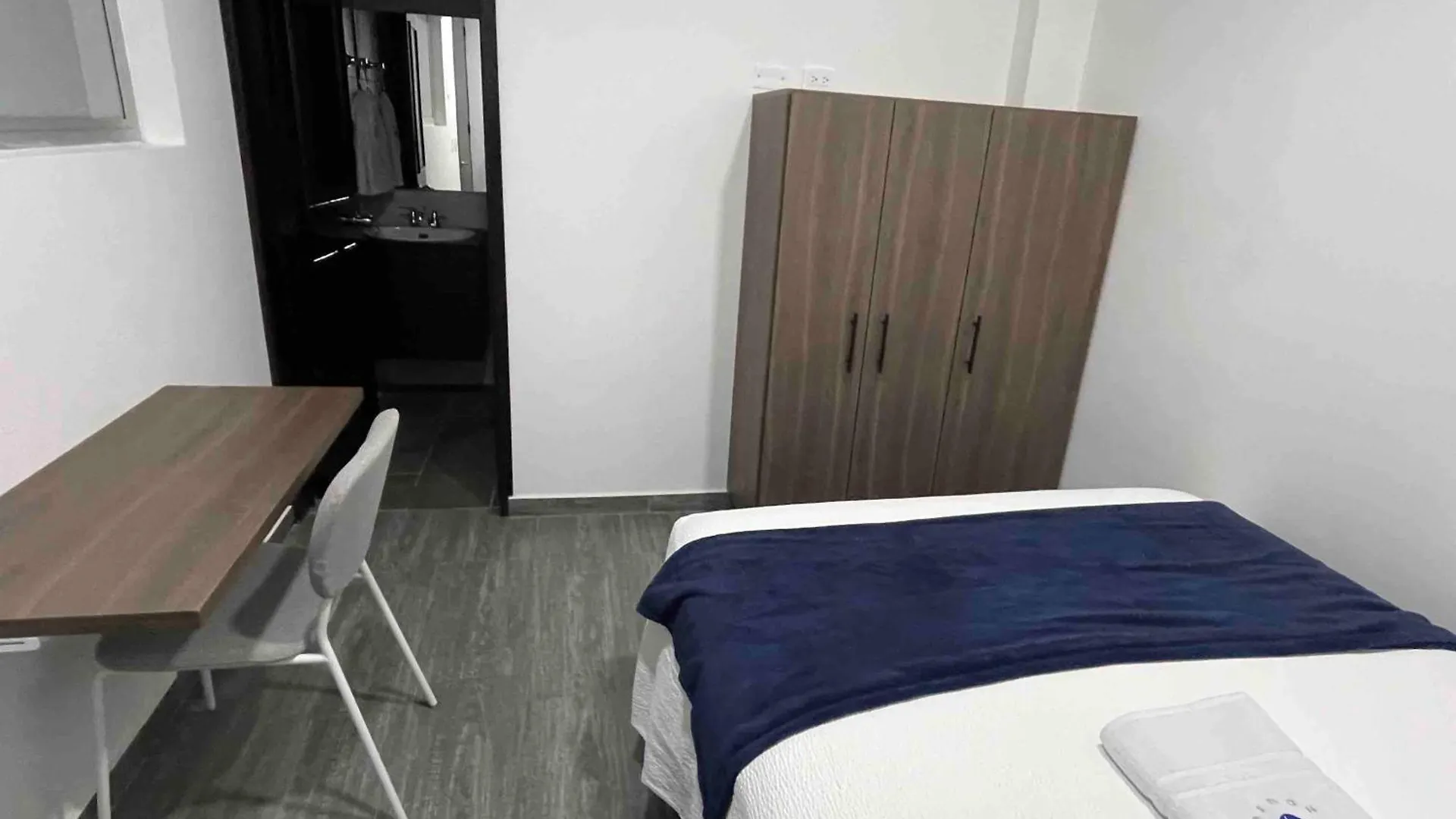 Apartamento Outlanders House Bog Airport Bogotá 0*,